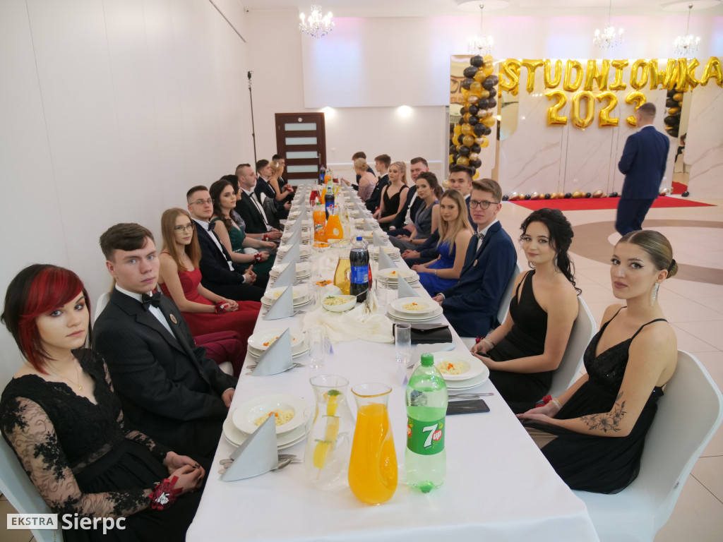 Studniówka w Ekonomiku