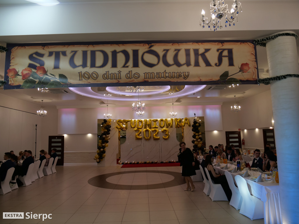 Studniówka w Ekonomiku