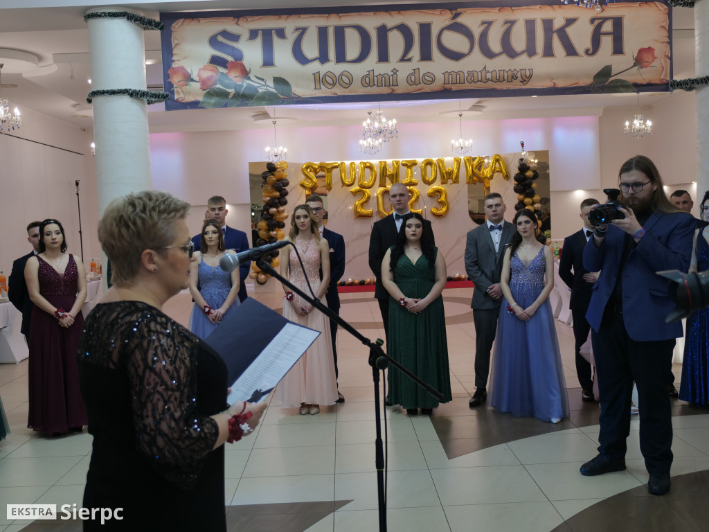 Studniówka w Ekonomiku