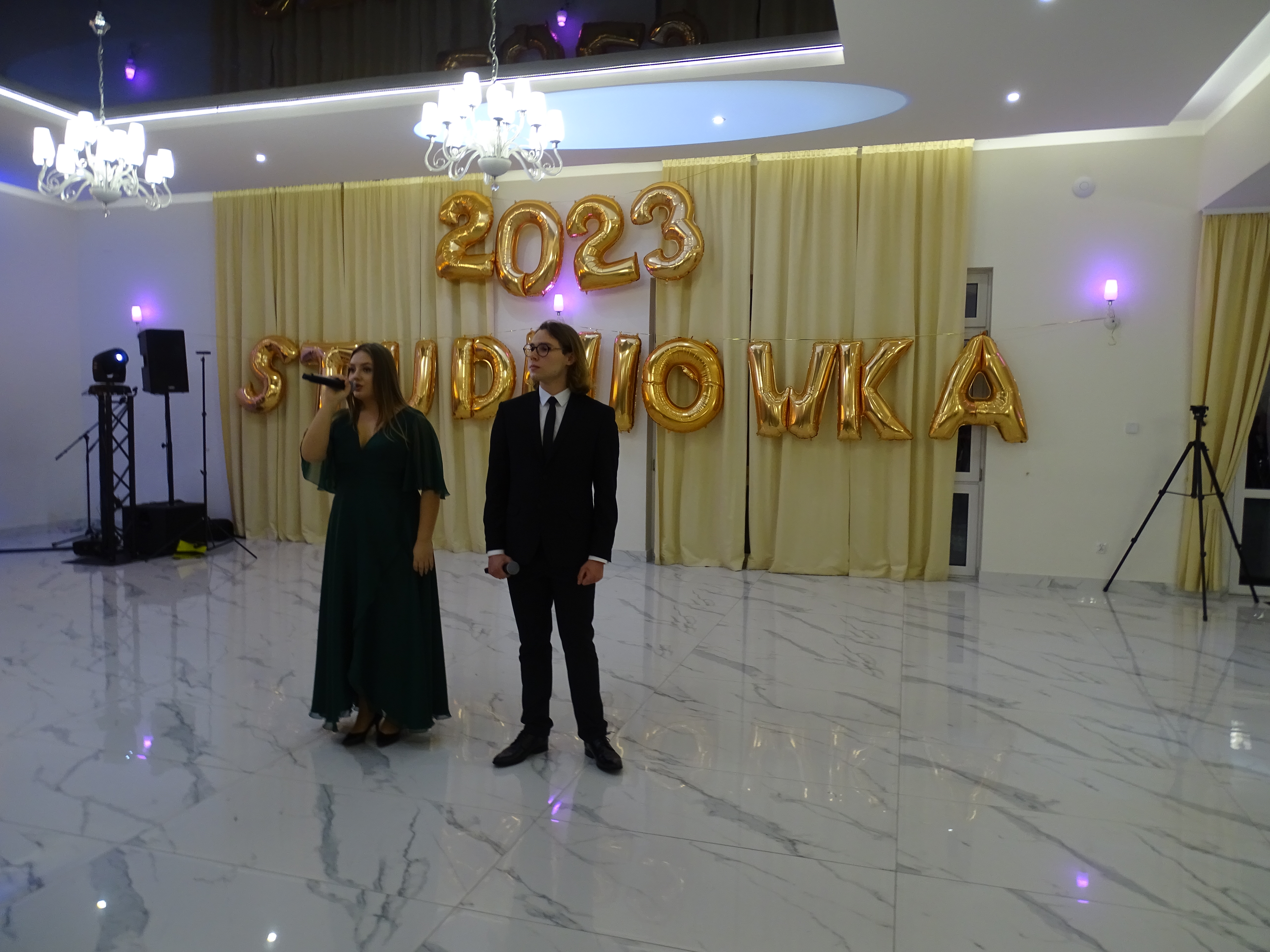 Studniówka w Leonium