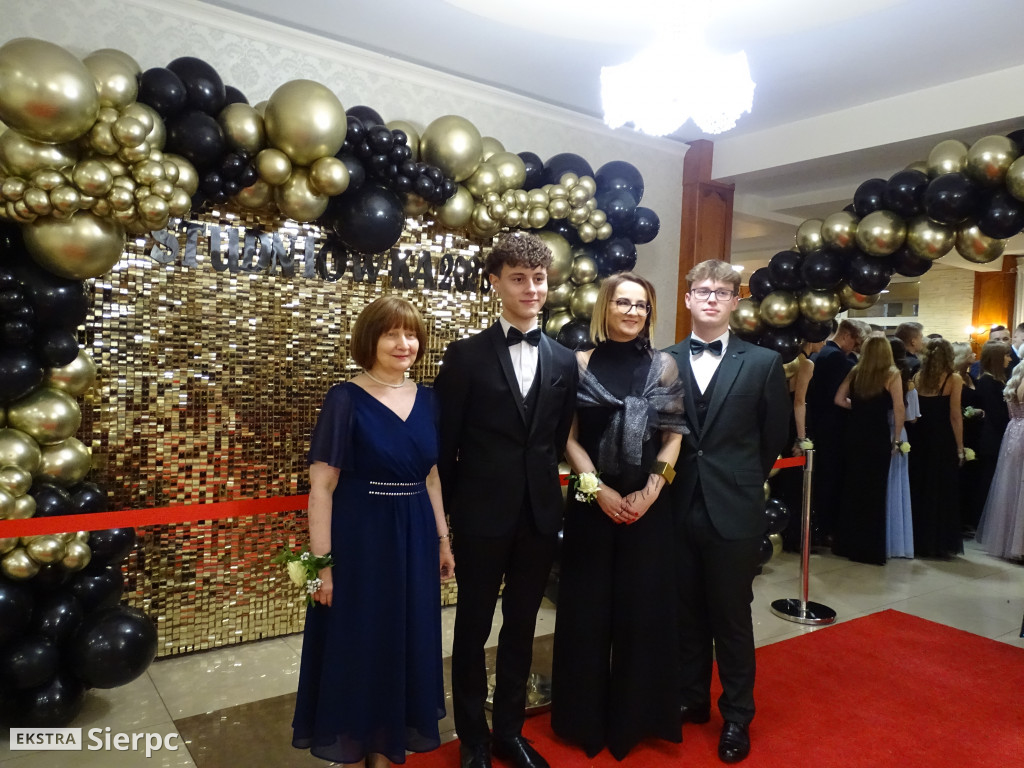 Studniówka w LO im. mjra H. Sucharskiego w Sierpcu