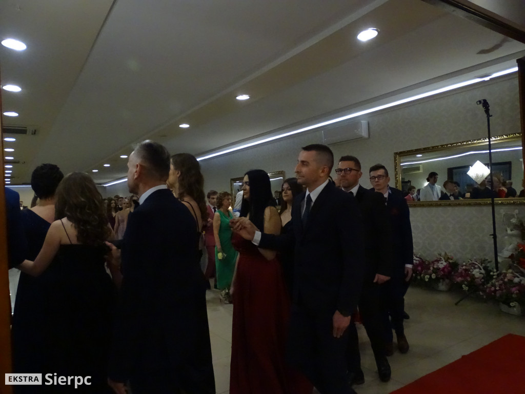 Studniówka w LO im. mjra H. Sucharskiego w Sierpcu