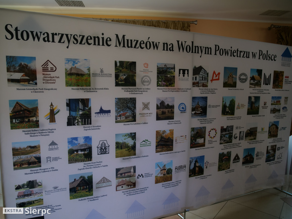 Konferencja w skansenie