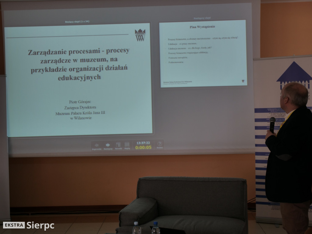 Konferencja w skansenie