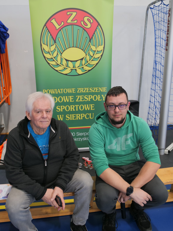 Turniej koszykówki szkół średnich