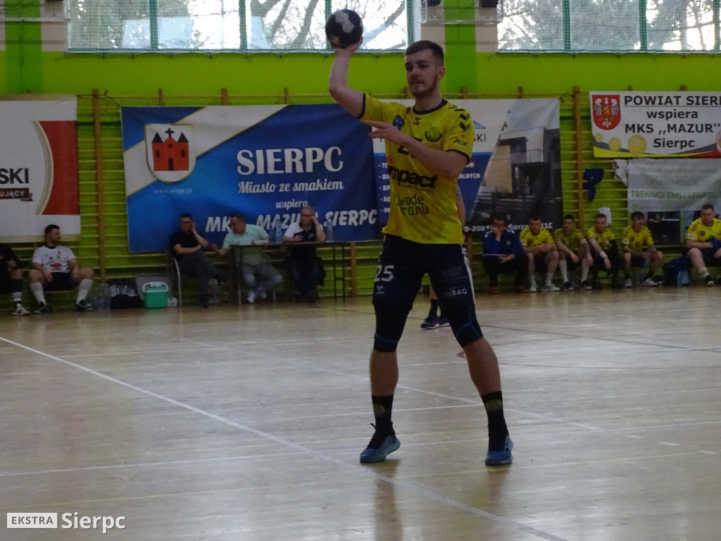 MKS Mazur Sierpc  - SPR Pabiks Impact  Pabianice