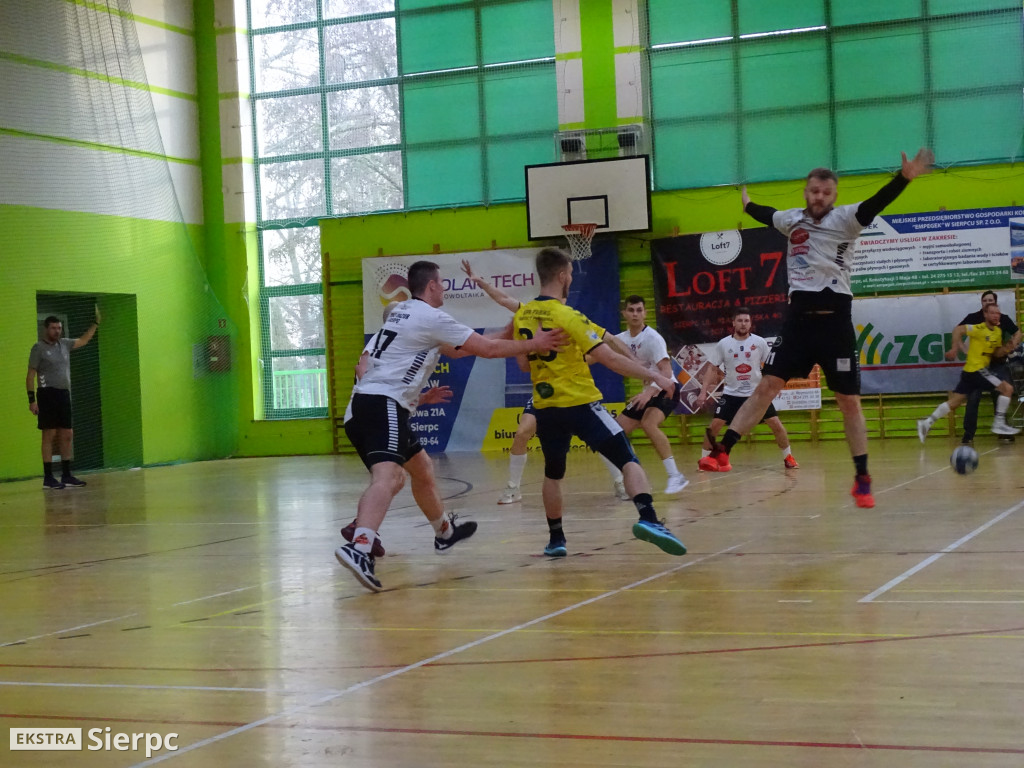 MKS Mazur Sierpc  - SPR Pabiks Impact  Pabianice