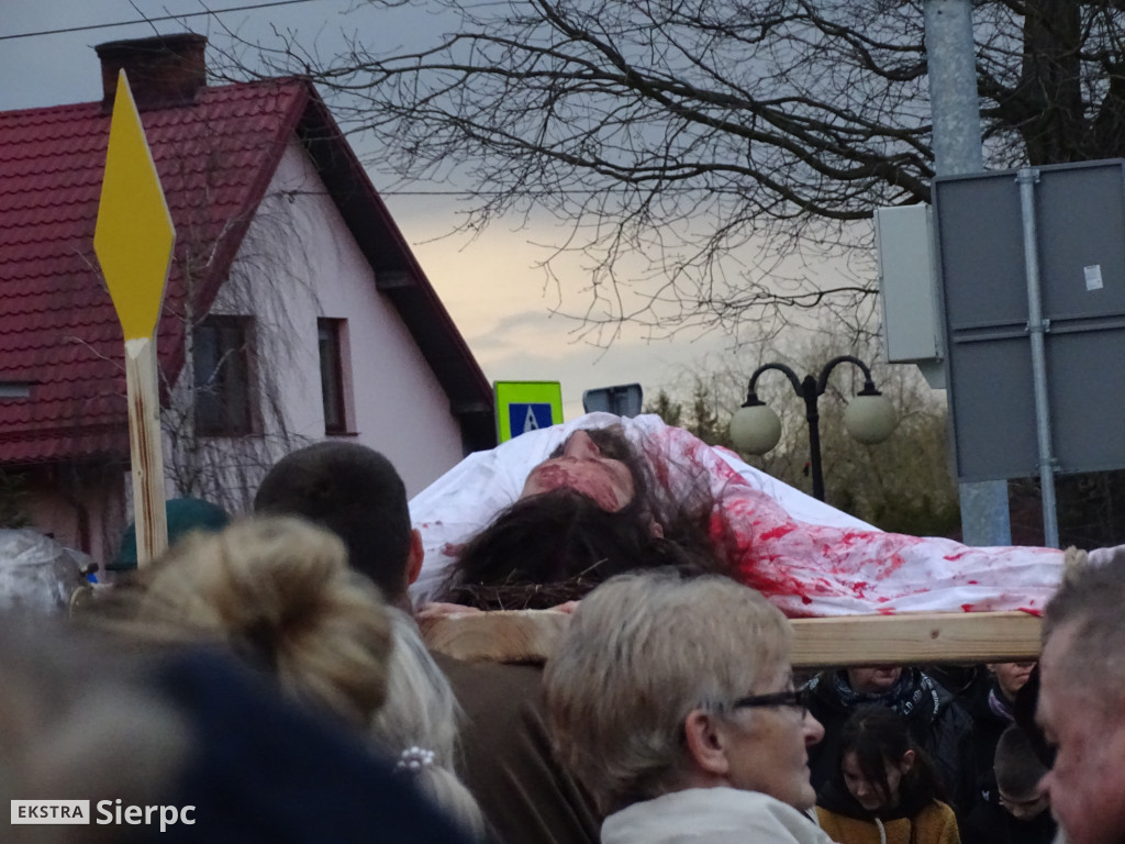 Droga krzyżowa w Szczutowie