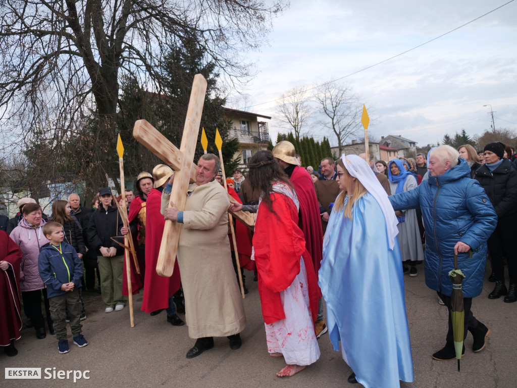 Droga krzyżowa w Szczutowie