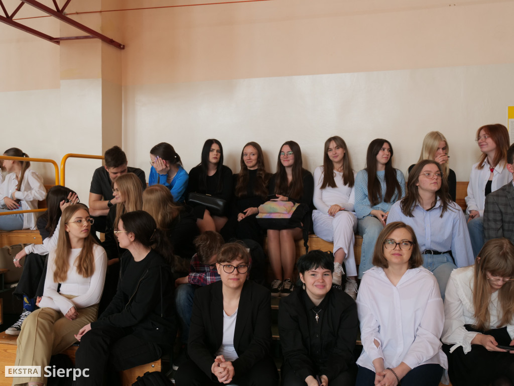 Zakończenie klas IV w LO w Sierpcu