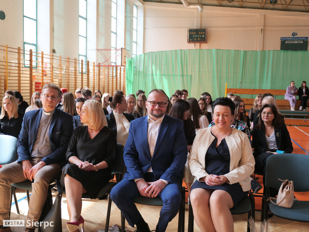 Zakończenie klas IV w LO w Sierpcu