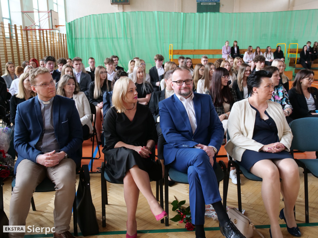 Zakończenie klas IV w LO w Sierpcu