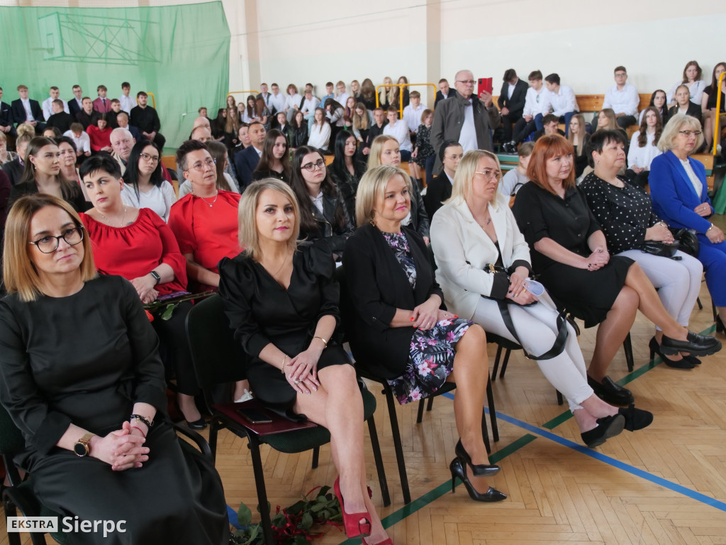 Zakończenie klas IV w LO w Sierpcu