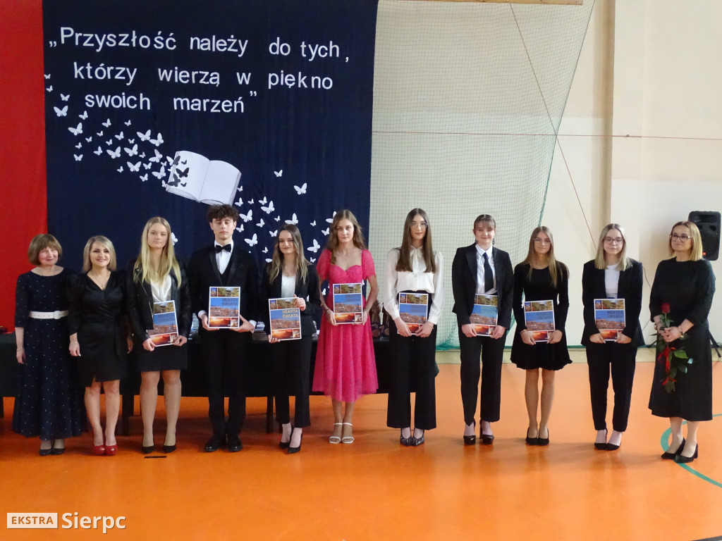 Zakończenie klas IV w LO w Sierpcu