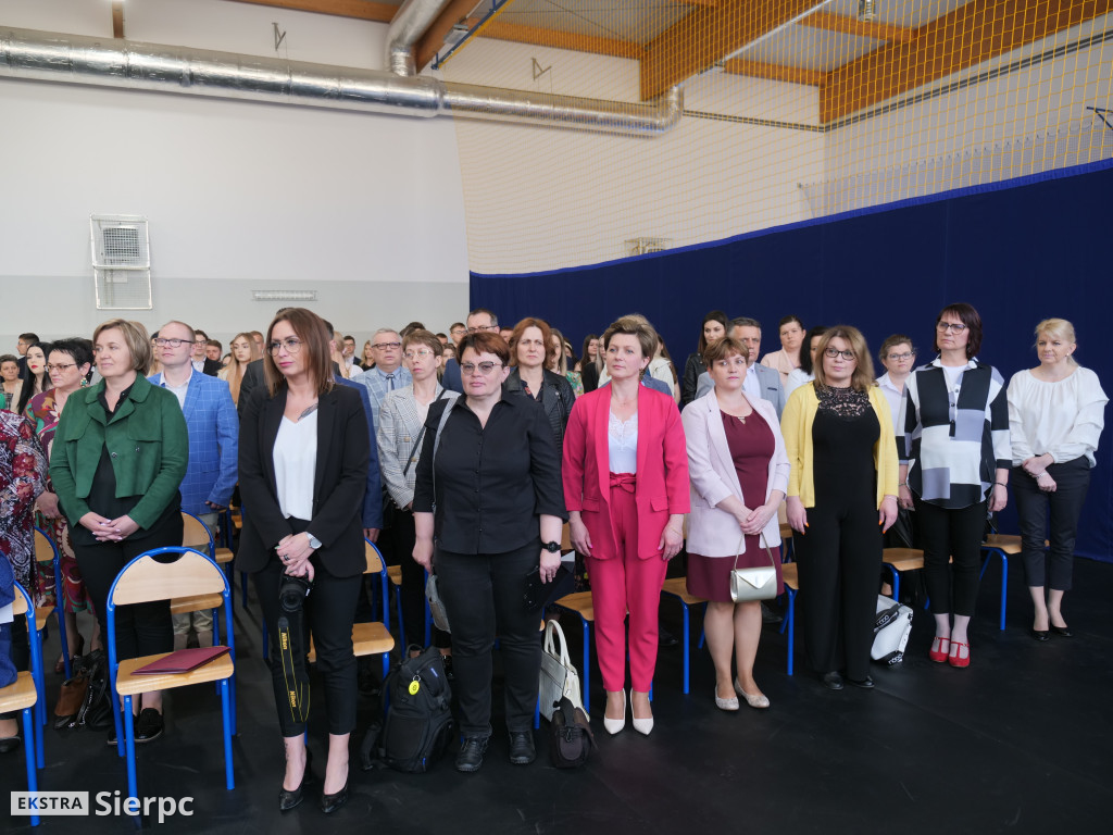 Zakończenie roku dla klas maturalnych w ZS nr 1
