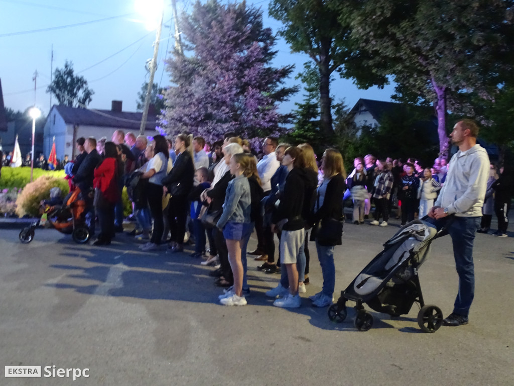 Zamyślenia rodaków w hołodzie Janowi Pawłowi II