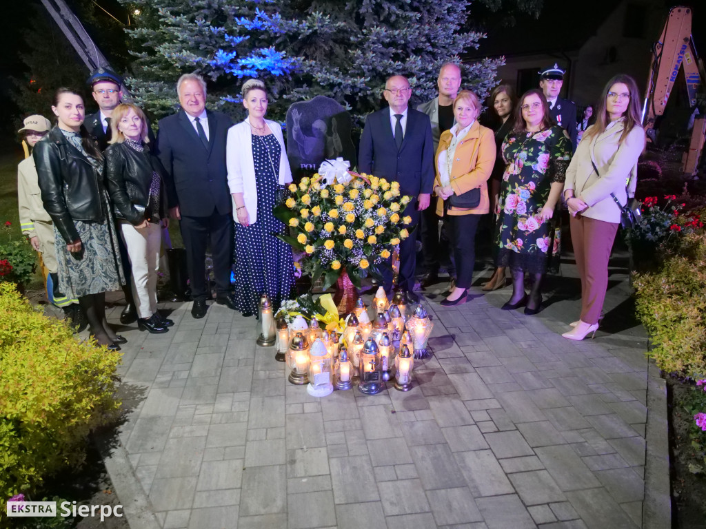 Zamyślenia rodaków w hołodzie Janowi Pawłowi II