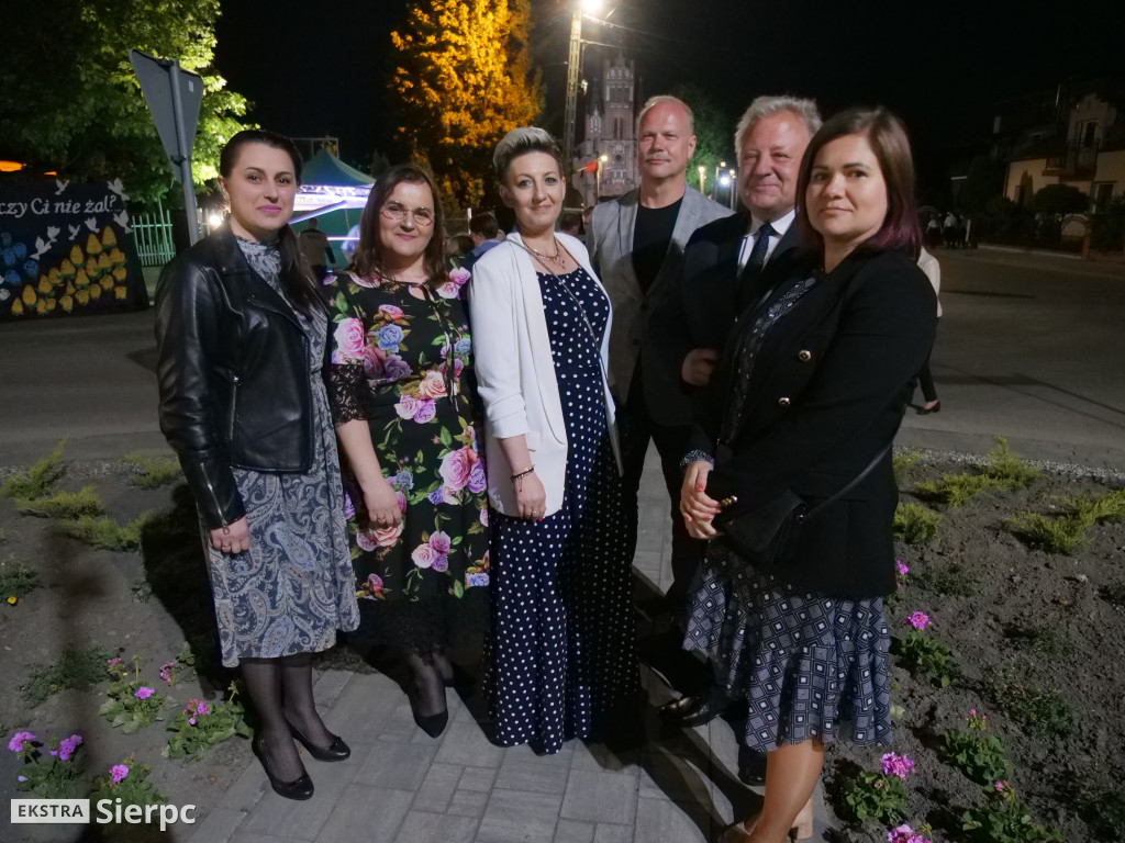 Zamyślenia rodaków w hołodzie Janowi Pawłowi II