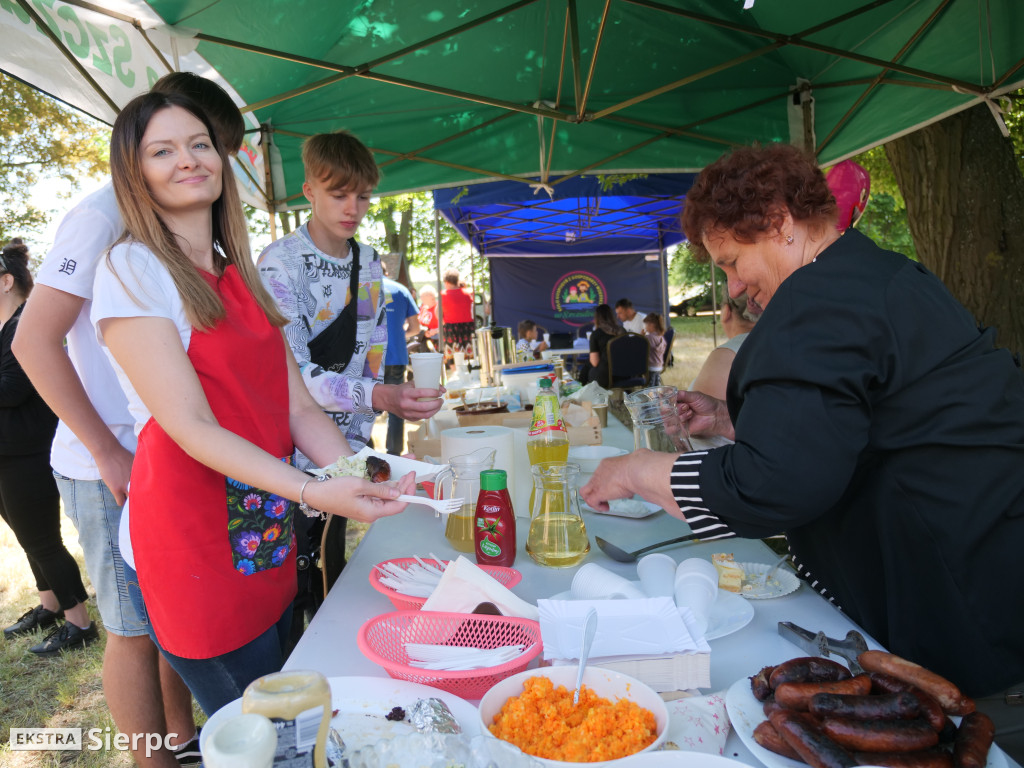 Rodzinny piknik w Blinnie