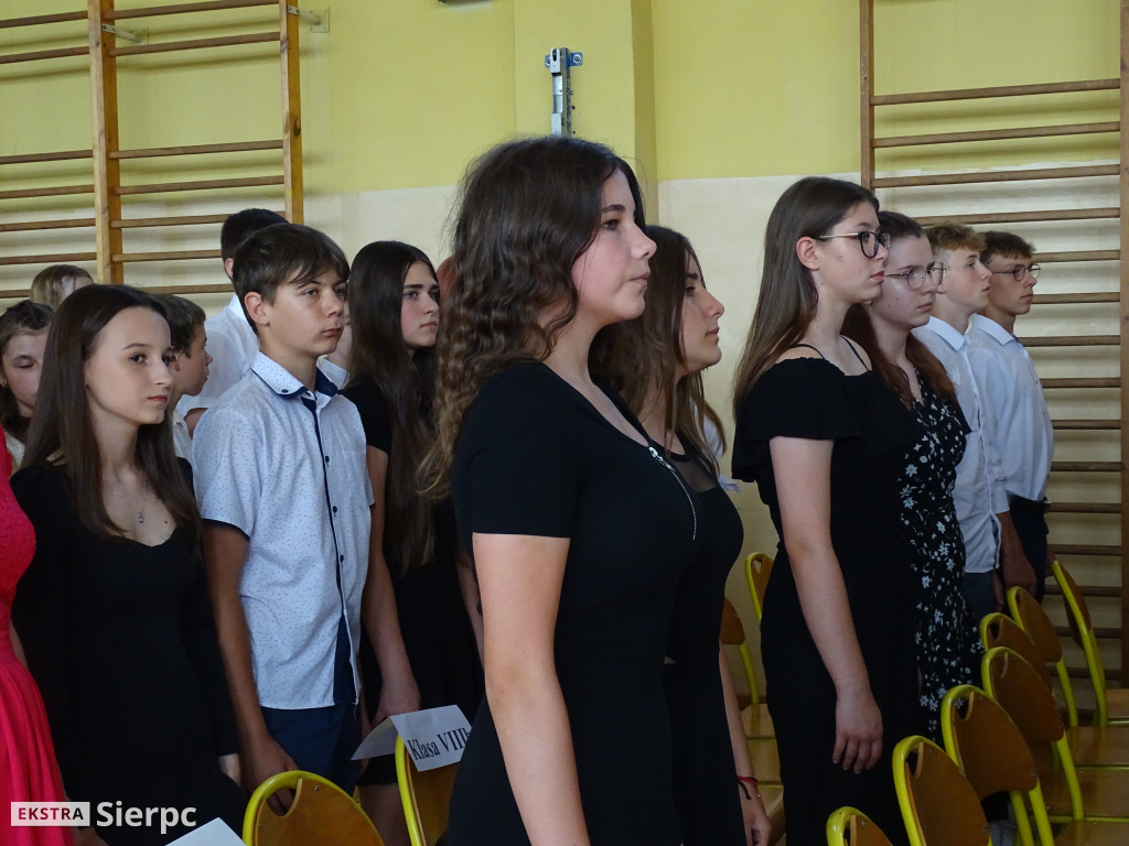 Zakończenie VIII klas w SP nr 3