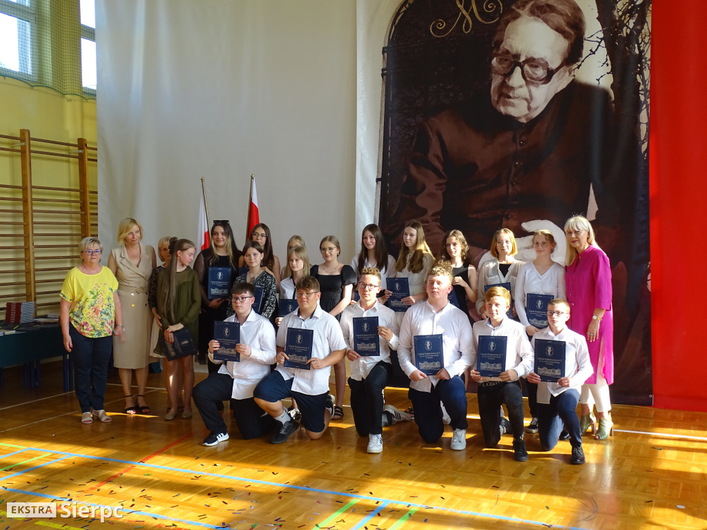 Zakończenie VIII klas w SP nr 3