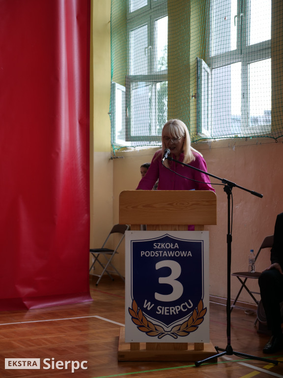 Zakończenie VIII klas w SP nr 3