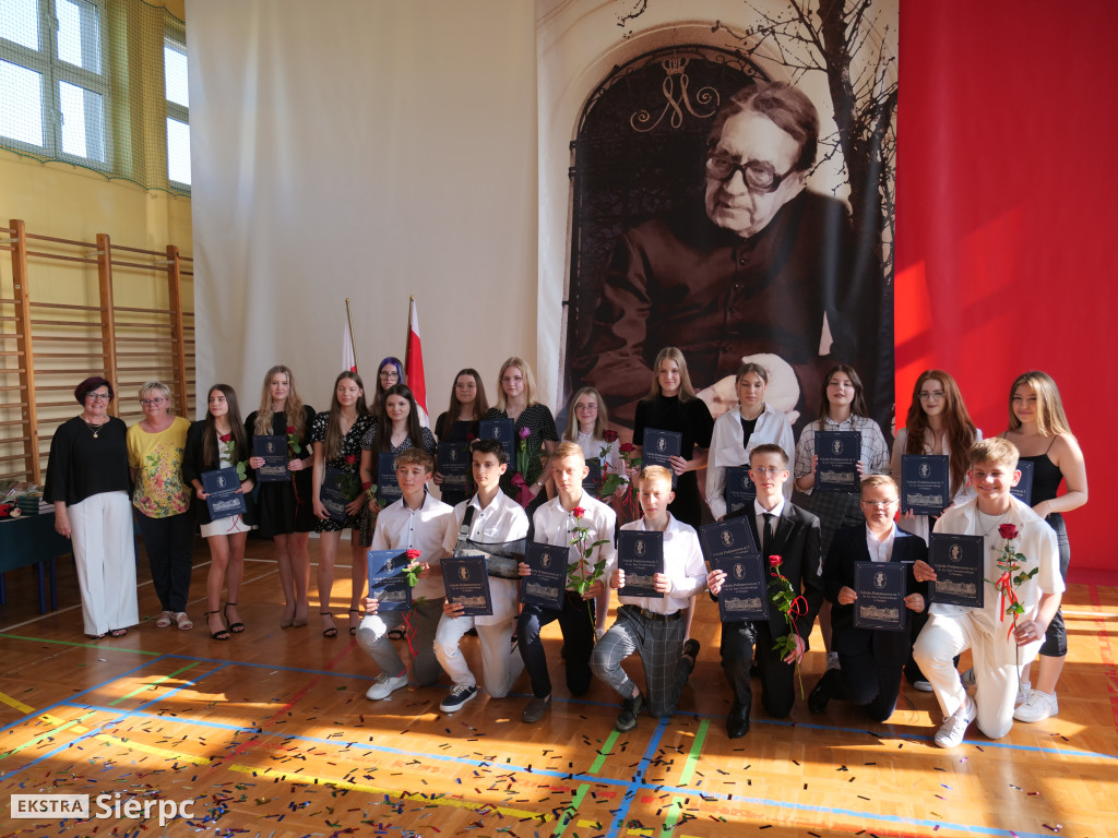 Zakończenie VIII klas w SP nr 3