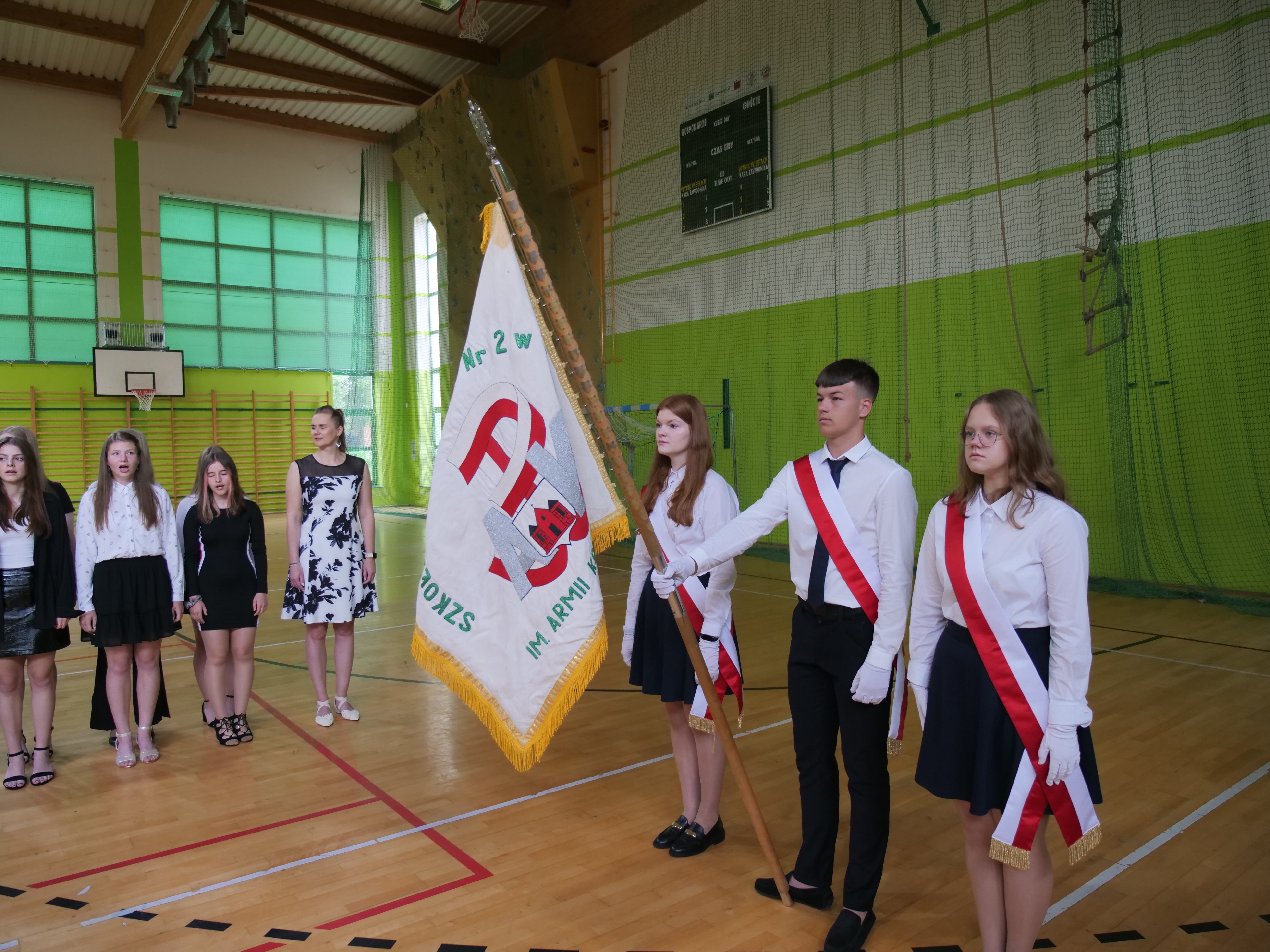 Zakończenie roku dla klas VIII w SP nr 2
