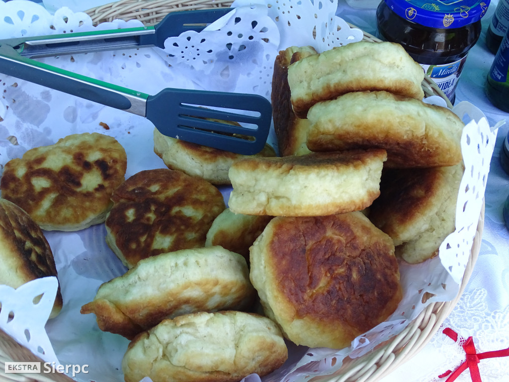 Miodobranie w skansenie