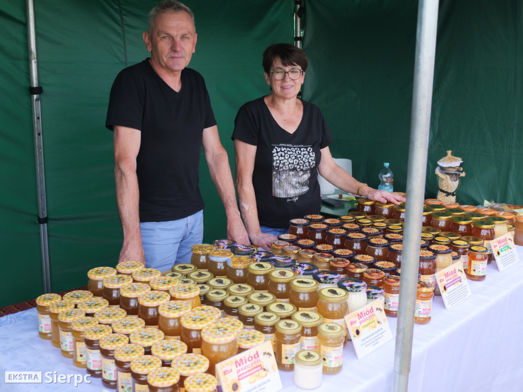 Miodobranie w skansenie