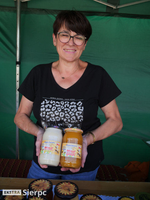 Miodobranie w skansenie