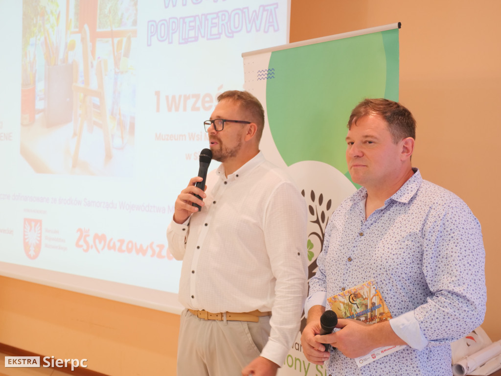 Wystawa poplenerowa w skansenie
