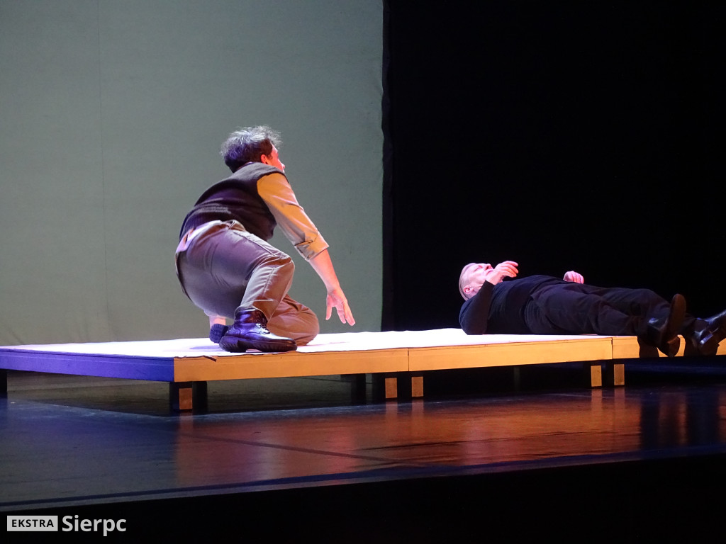 Broniewski — przedstawienie teatralne