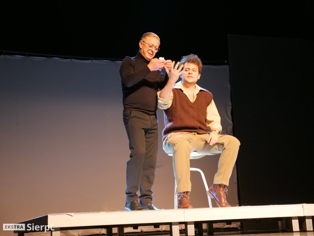 Broniewski — przedstawienie teatralne