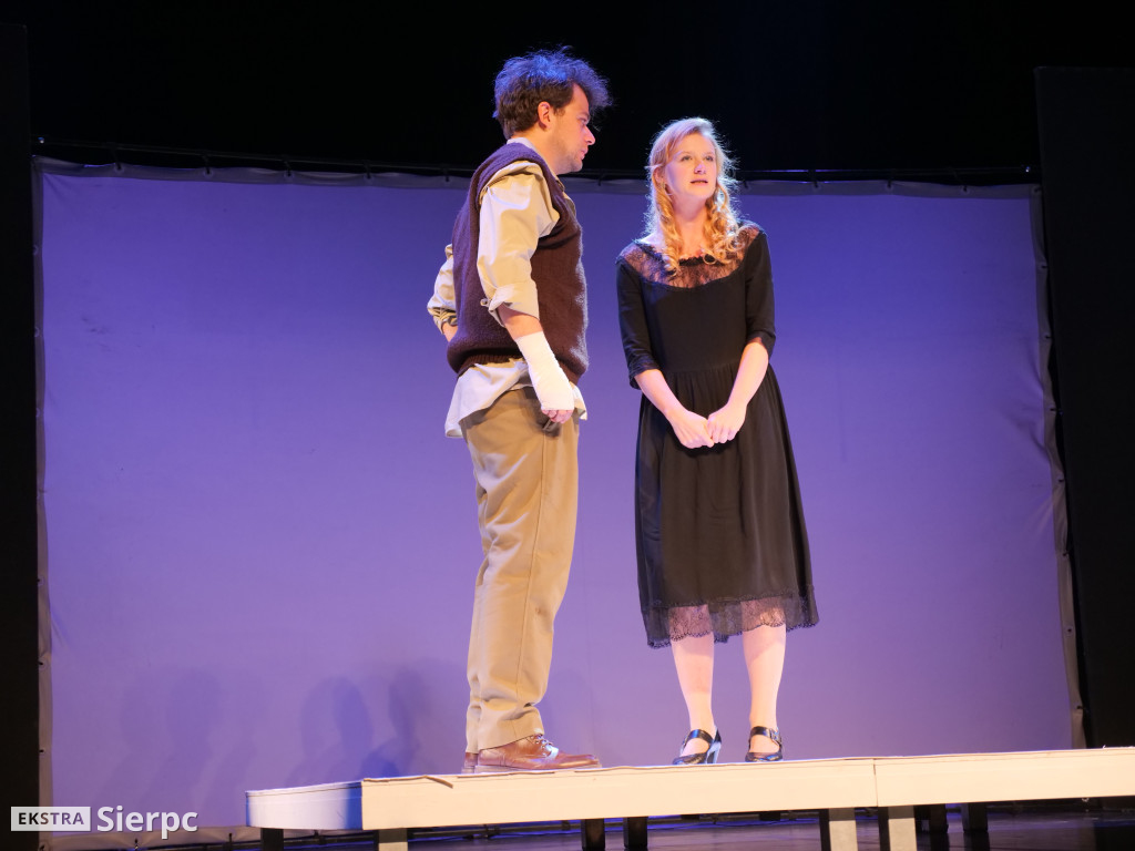 Broniewski — przedstawienie teatralne