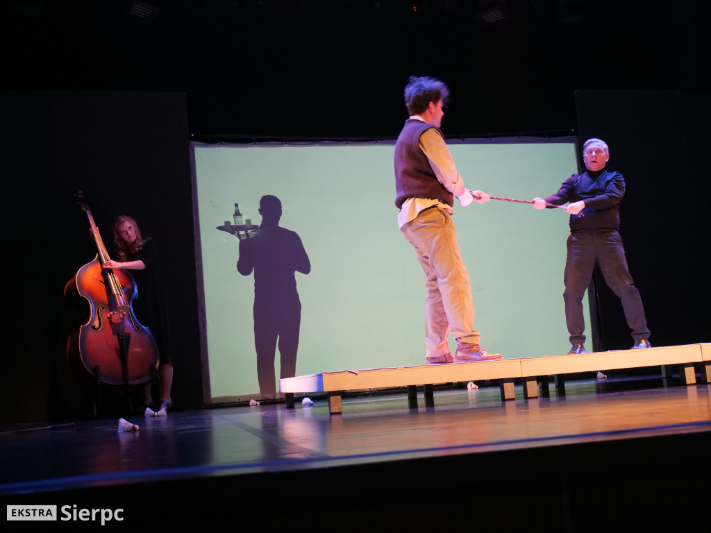 Broniewski — przedstawienie teatralne