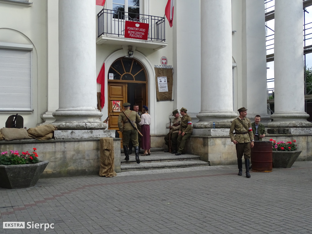 Historyczna inscenizacja przed sierpeckim sądem