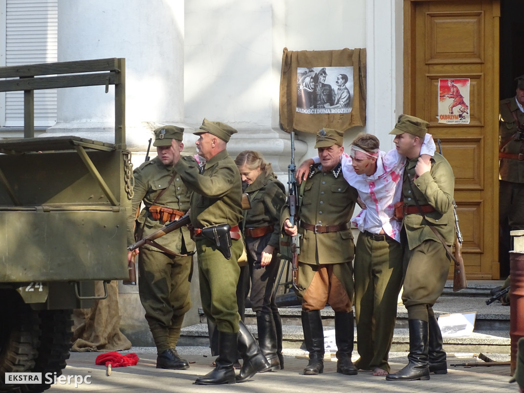 Historyczna inscenizacja przed sierpeckim sądem