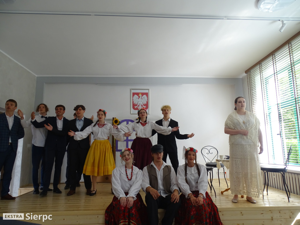 Powiatowe Narodowe Czytanie