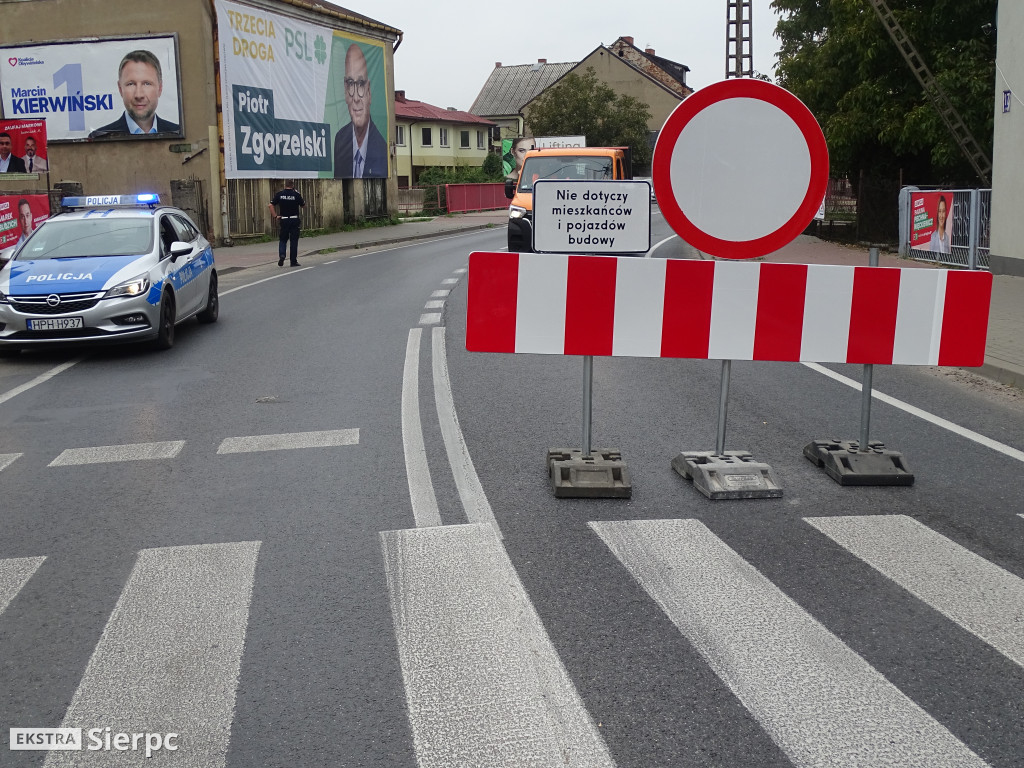 Most na ul. 11 Listopada zamknięty