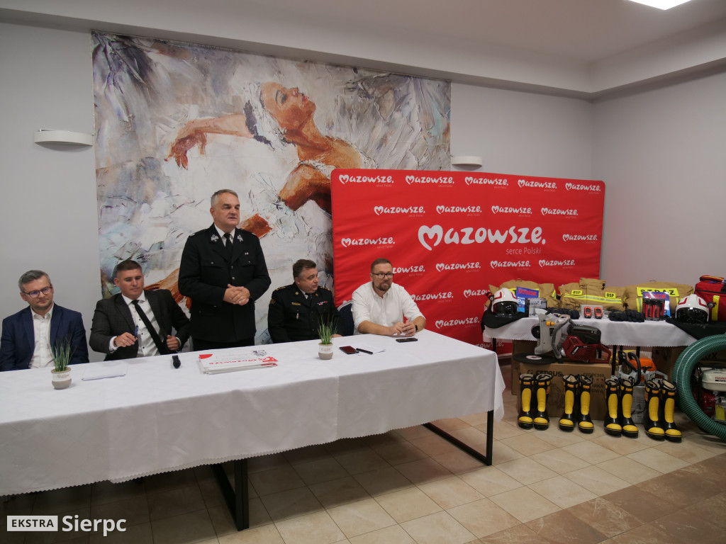 Nowy sprzęt dla strażaków