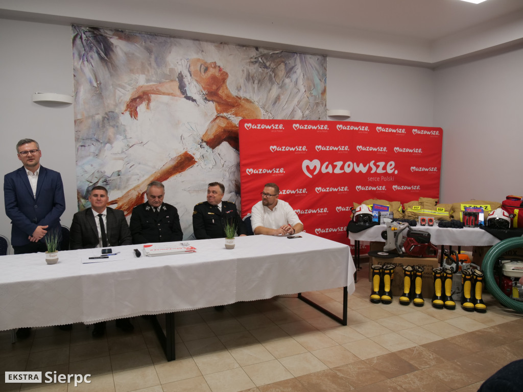 Nowy sprzęt dla strażaków