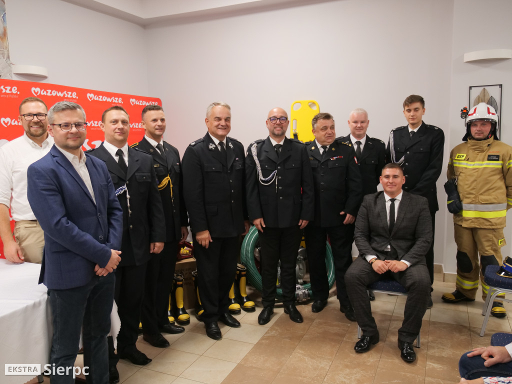 Nowy sprzęt dla strażaków