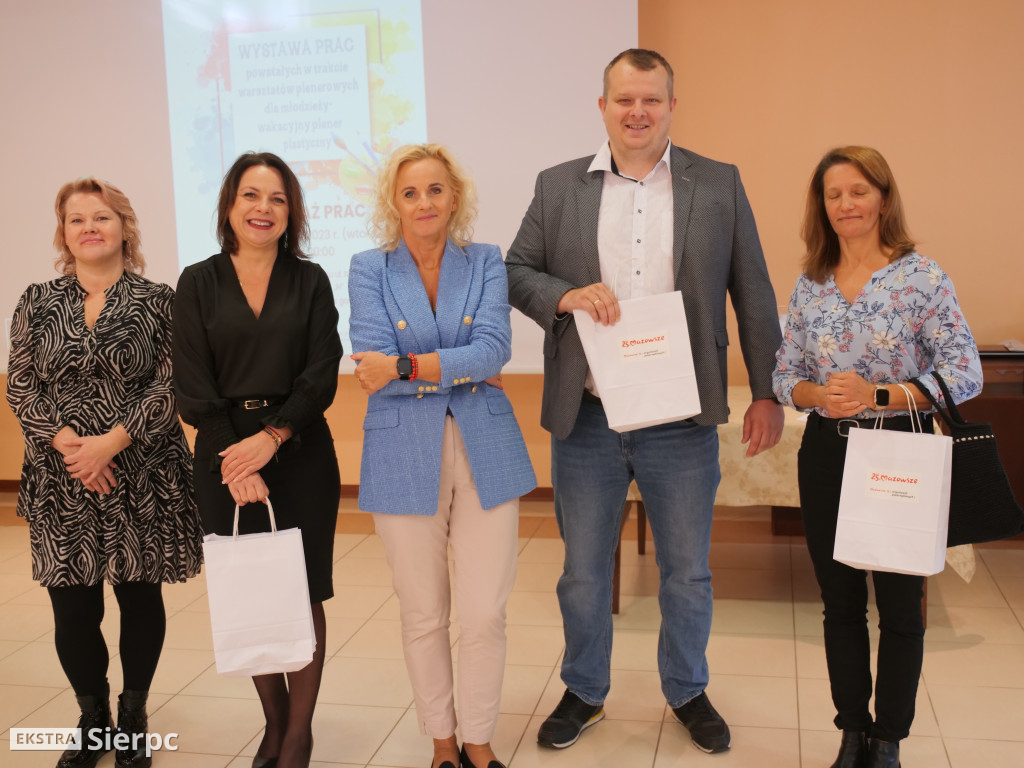 Wystawa poplenerowa w skansenie