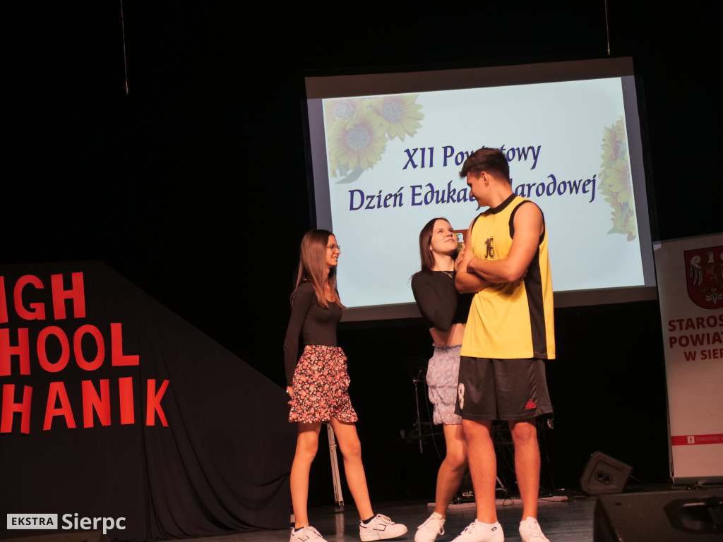 Powiatowy Dzień Edukacji Narodowej