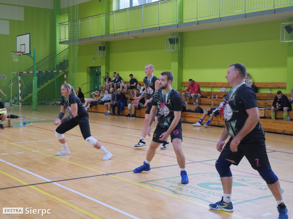 Siatkarski Turniej o Puchar Dyrektora MOSiR