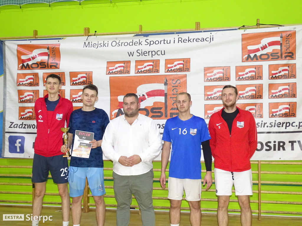 Siatkarski Turniej o Puchar Dyrektora MOSiR