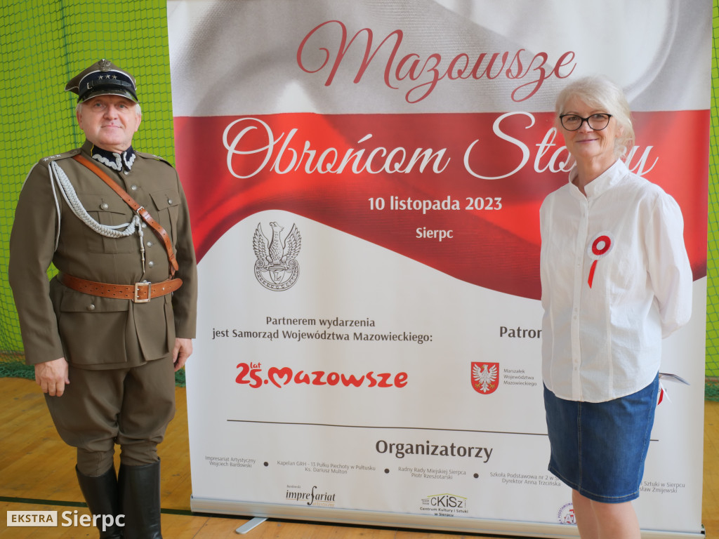 Dwójka i akcja Szkoła do hymnu