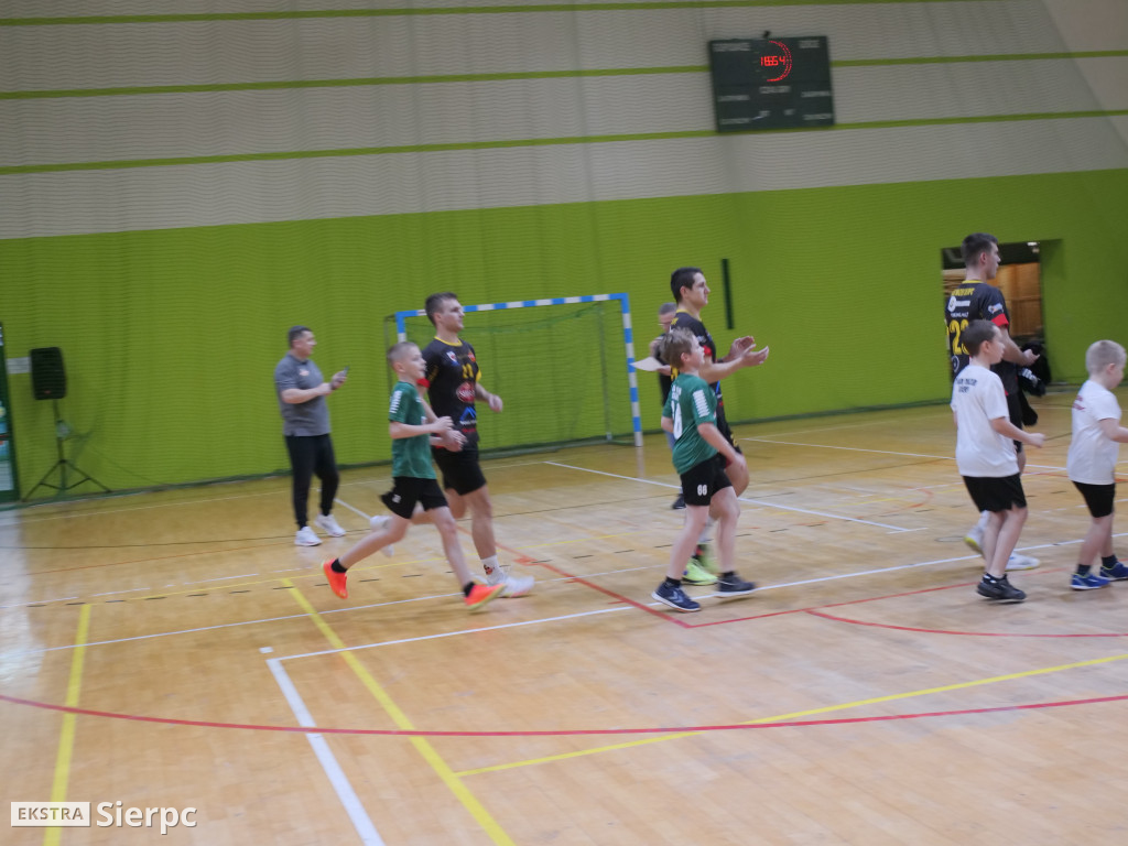 Mazur Sierpc — Trójka Ostrołęka