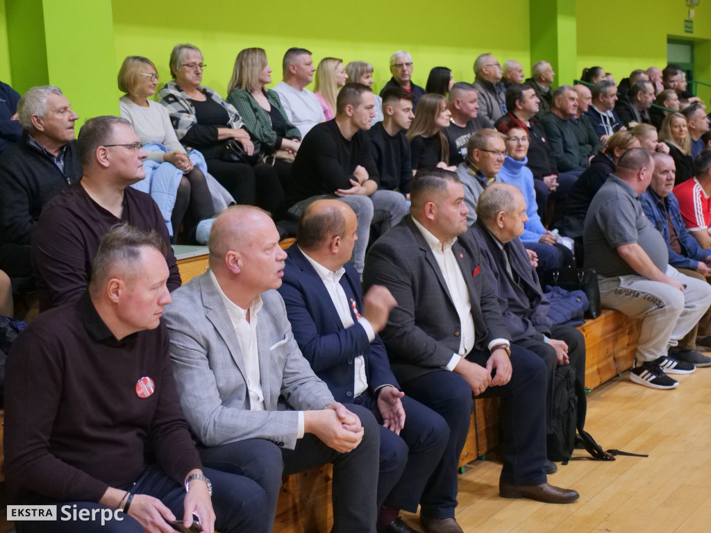 Mazur Sierpc — Trójka Ostrołęka